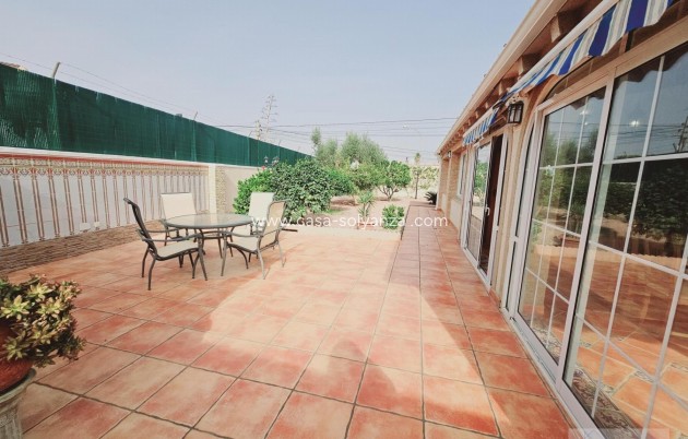 Resale - Villa - Torrevieja - La Siesta
