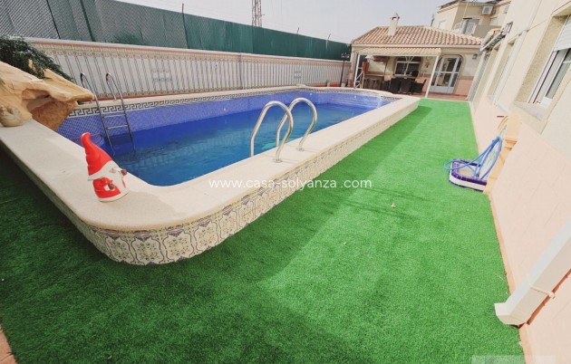 Resale - Villa - Torrevieja - La Siesta