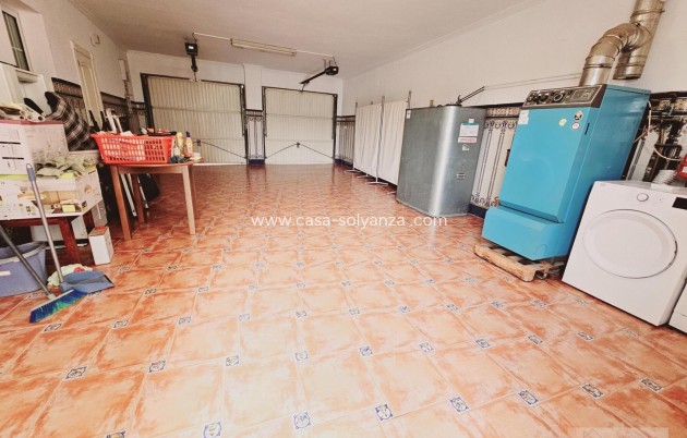 Resale - Villa - Torrevieja - La Siesta
