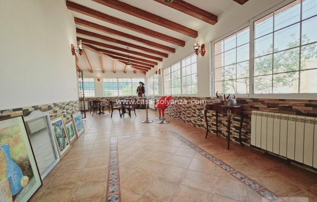 Resale - Villa - Torrevieja - La Siesta