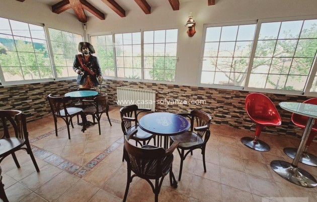 Resale - Villa - Torrevieja - La Siesta