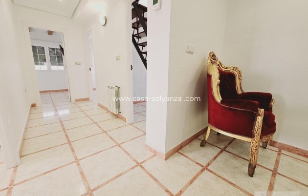 Resale - Villa - Torrevieja - La Siesta