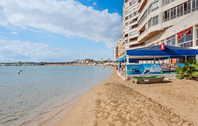 Resale - Apartment / flat - Torrevieja - Torrevieja Centro