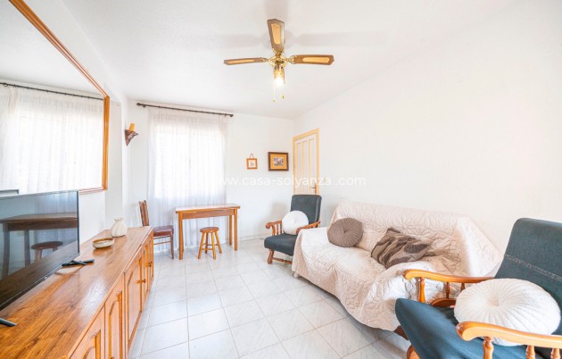 Resale - Apartment / flat - Torrevieja - Torrevieja Centro