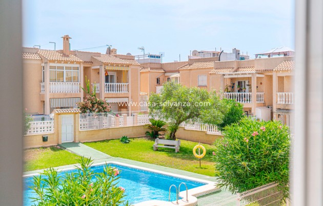 Resale - Apartment / flat - Torrevieja - Torrevieja Centro