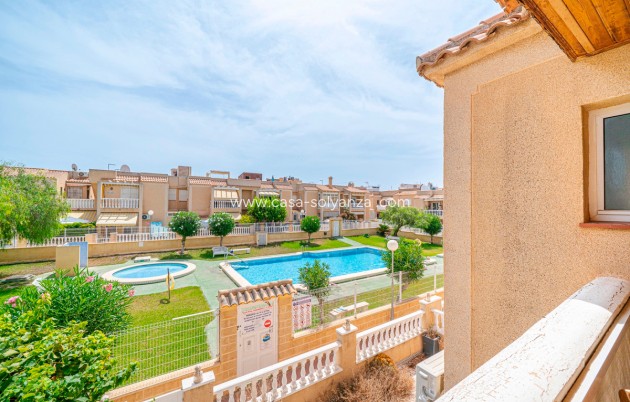 Resale - Apartment / flat - Torrevieja - Torrevieja Centro