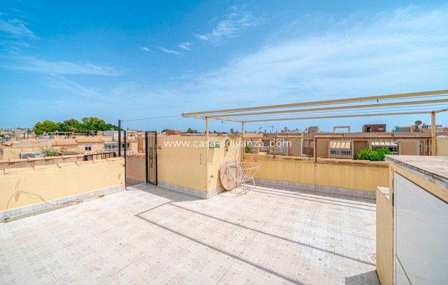 Resale - Apartment / flat - Torrevieja - Torrevieja Centro