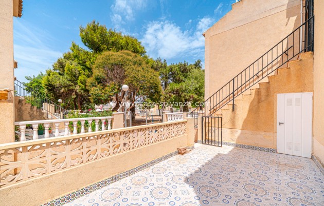 Resale - Apartment / flat - Torrevieja - Torrevieja Centro