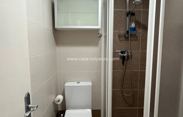 Resale - Apartment / flat - Torrevieja - Torrevieja Centro