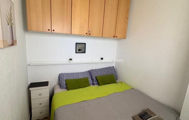 Resale - Apartment / flat - Torrevieja - Torrevieja Centro