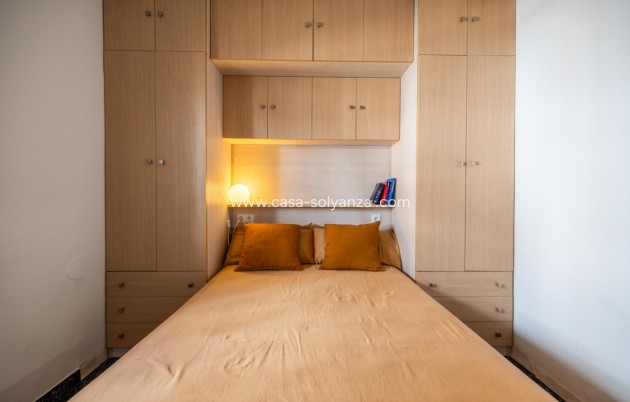 Resale - Apartment / flat - Torrevieja - Torrevieja Centro