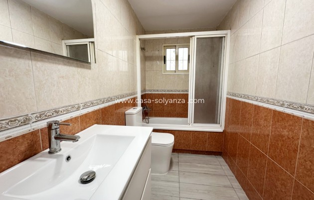 Wiederverkauf - Wohnung - Torrevieja - Torrevieja Centro