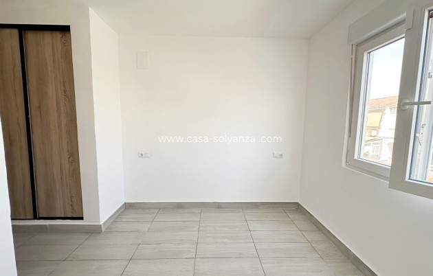 Wiederverkauf - Wohnung - Torrevieja - Torrevieja Centro