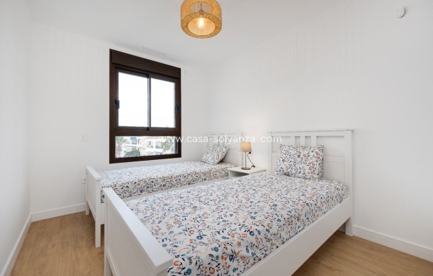 Resale - Apartment / flat - Orihuela - Villamartin