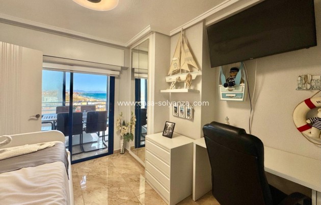 Resale - Apartment / flat - Torrevieja - La Mata