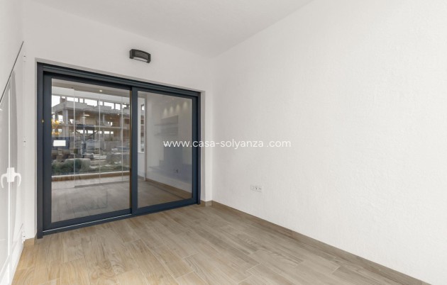 Herverkoop - Appartement / flat - Torrevieja - Torrevieja Centro