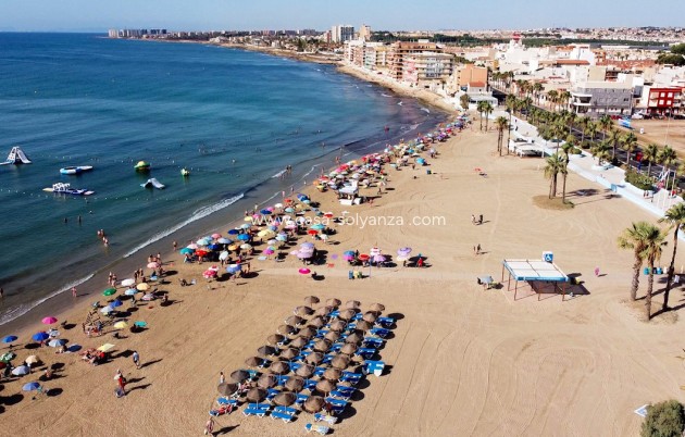 Resale - Apartment / flat - Torrevieja - Torrevieja Centro