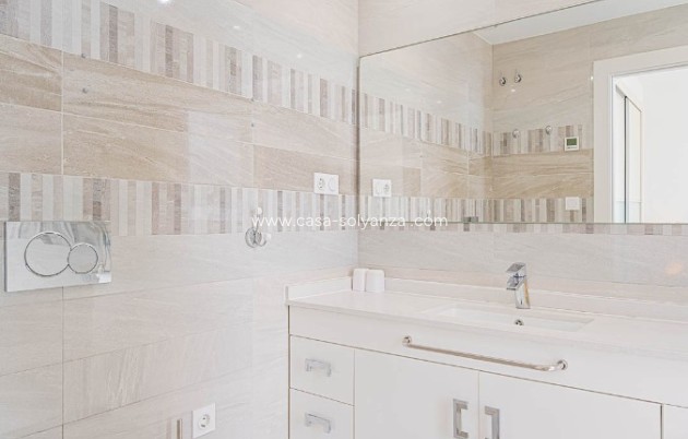 Resale - Apartment / flat - Orihuela - Punta Prima