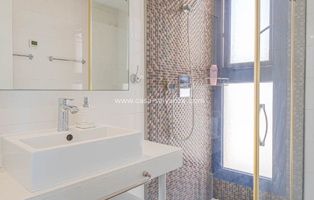 Resale - Apartment / flat - Orihuela - Punta Prima