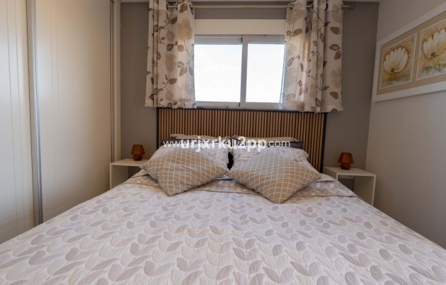 Resale - Apartment / flat - Orihuela - Villamartin