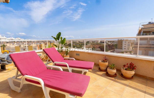Resale - Apartment / flat - Orihuela - Villamartin