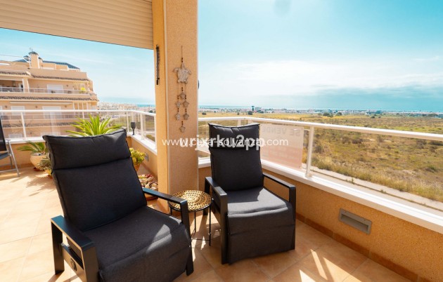 Resale - Apartment / flat - Orihuela - Villamartin