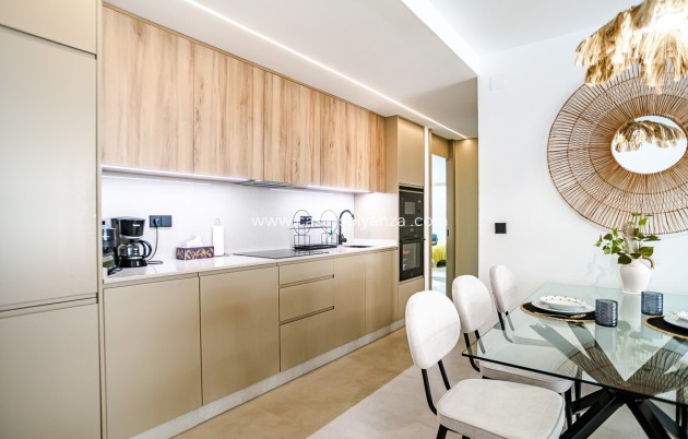 Reventa - Apartamento / piso - Torrevieja - Torrevieja Centro