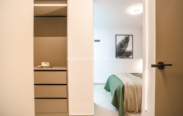 Reventa - Apartamento / piso - Torrevieja - Torrevieja Centro