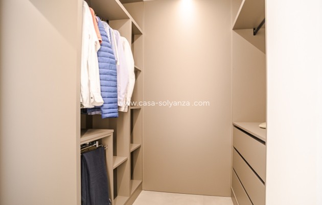 Reventa - Apartamento / piso - Torrevieja - Torrevieja Centro