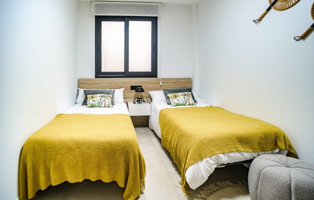 Reventa - Apartamento / piso - Torrevieja - Torrevieja Centro