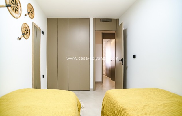 Reventa - Apartamento / piso - Torrevieja - Torrevieja Centro