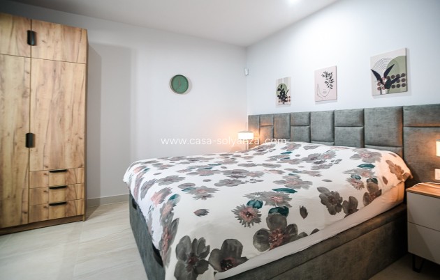 Reventa - Apartamento / piso - Torrevieja - Torrevieja Centro