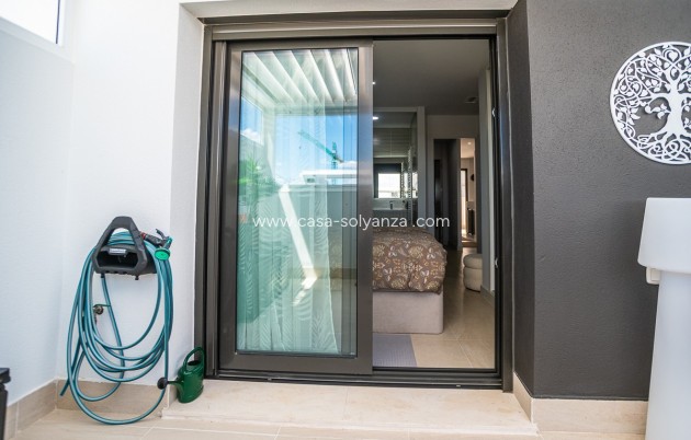 Reventa - Apartamento / piso - Torrevieja - Torrevieja Centro