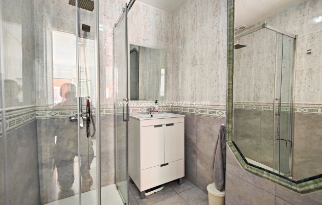 Herverkoop - Appartement / flat - Torrevieja - La Mata