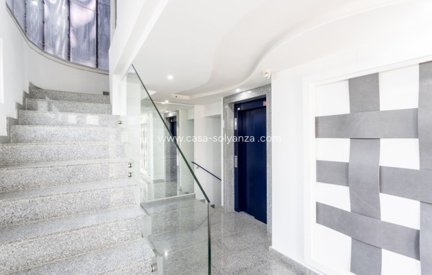 Resale - Apartment / flat - Orihuela - Punta Prima