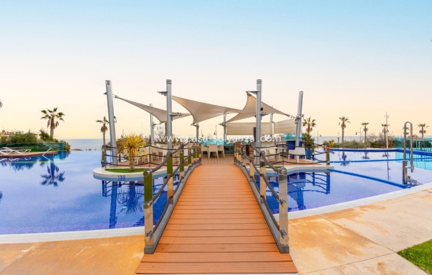 Resale - Apartment / flat - Orihuela - Punta Prima