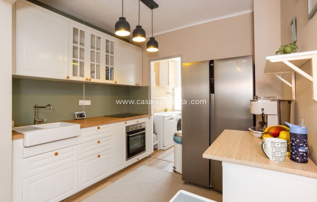 Resale - Apartment / flat - Pilar de la Horadada - Torre de Horadada