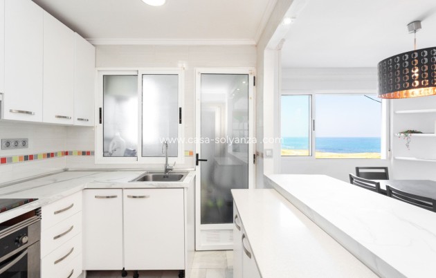 Resale - Apartment / flat - Torrevieja - La Mata