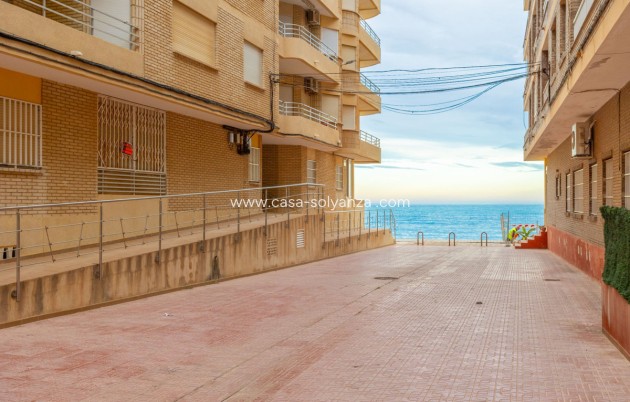 Resale - Apartment / flat - Torrevieja - La Mata