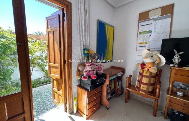 Resale - Townhouse - Torrevieja - Torrevieja Centro