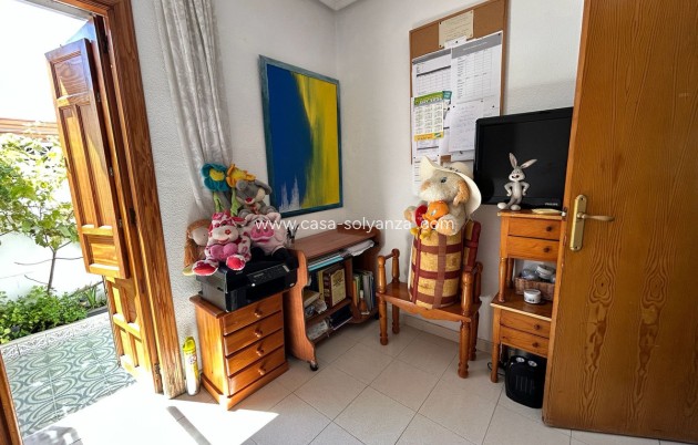 Resale - Townhouse - Torrevieja - Torrevieja Centro