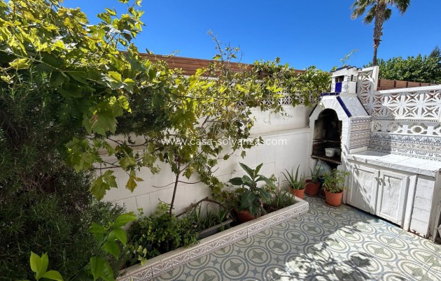 Resale - Townhouse - Torrevieja - Torrevieja Centro