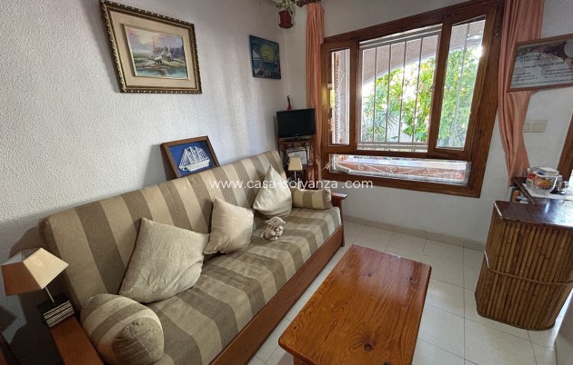 Resale - Townhouse - Torrevieja - Torrevieja Centro