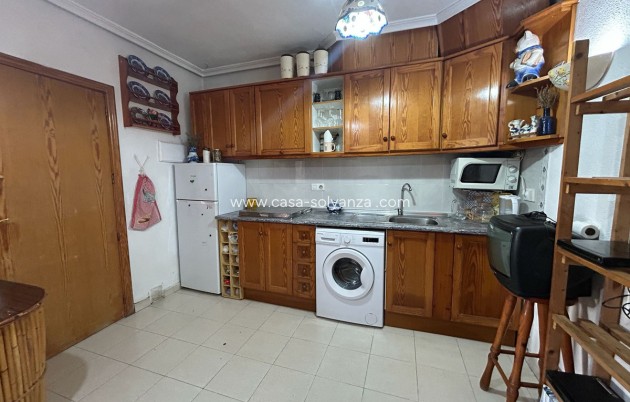 Resale - Townhouse - Torrevieja - Torrevieja Centro