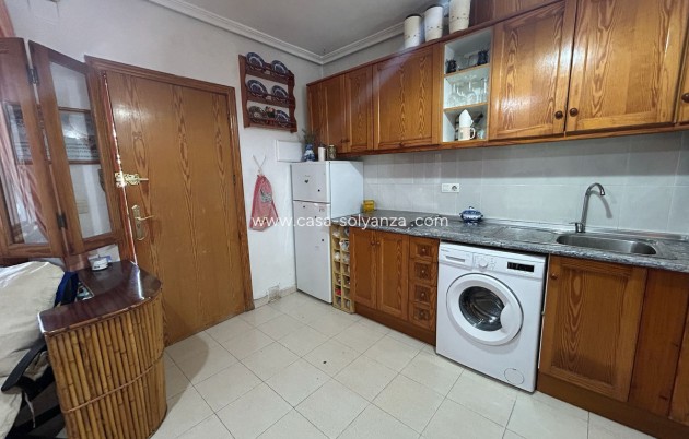 Resale - Townhouse - Torrevieja - Torrevieja Centro