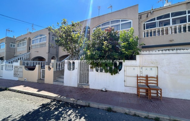 Resale - Townhouse - Torrevieja - Torrevieja Centro