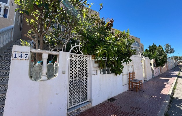 Resale - Townhouse - Torrevieja - Torrevieja Centro