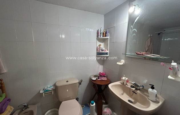 Resale - Apartment / flat - Torrevieja - Torrevieja Centro