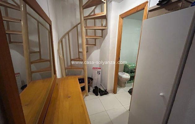 Resale - Apartment / flat - Torrevieja - Torrevieja Centro