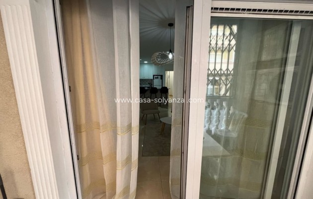 Herverkoop - Appartement / flat - Torrevieja - Torrevieja Centro